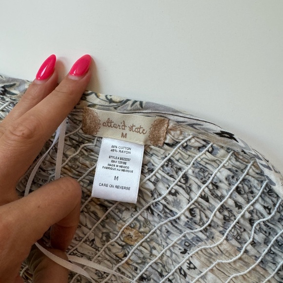 halter backless tie crop top - Picture 3 of 3